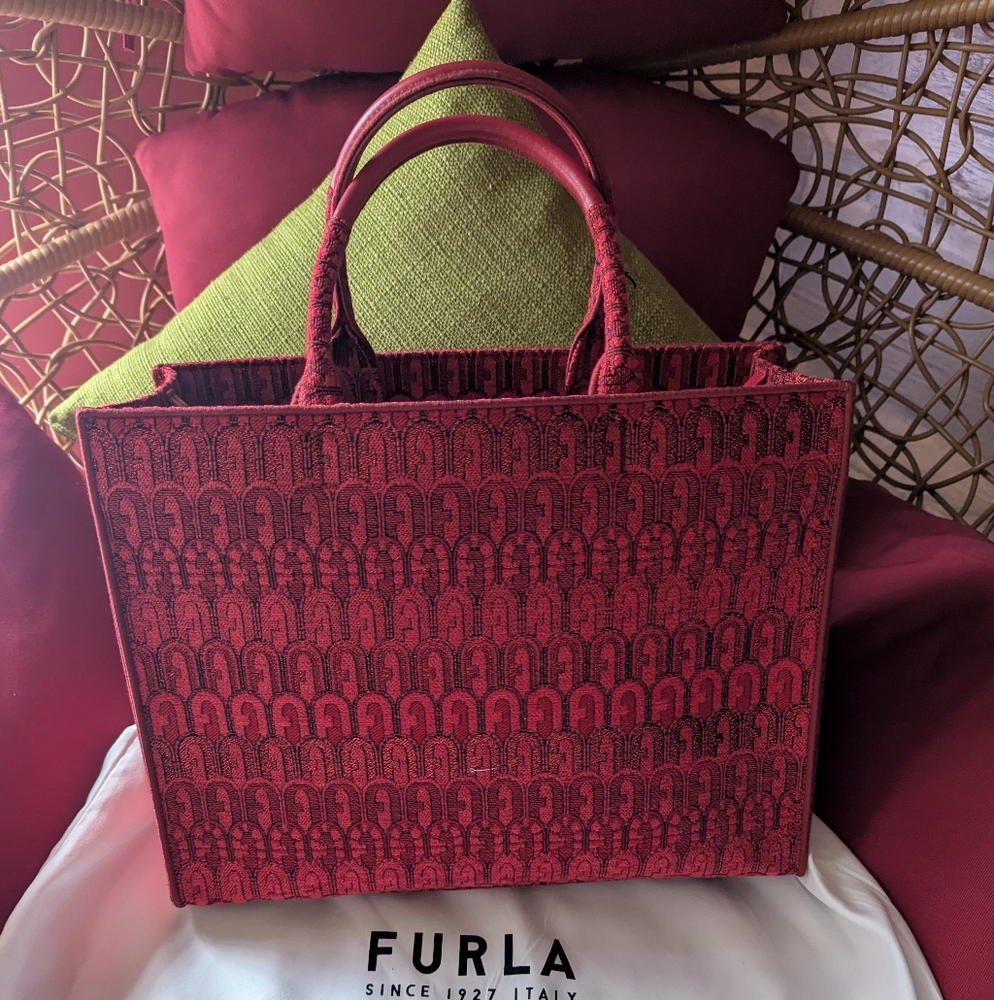 Opportunity Jacquard Logo Tote Bag Furla In stunning Red.  NWT